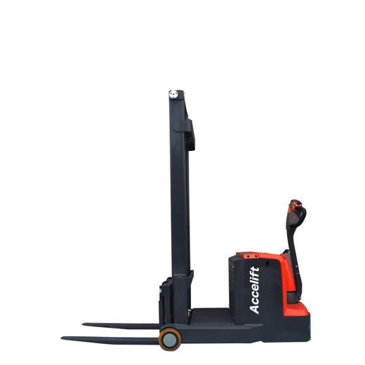 Stoccatore elettrico controbilanciato (con operatore a terra) E1016J – E1035J | 1.0 t – vista 1